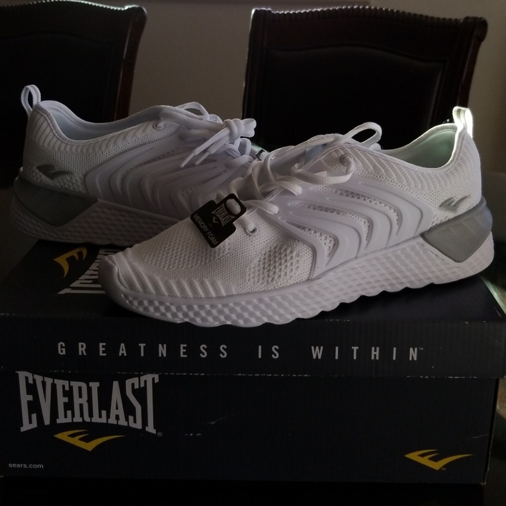 White Memory Foam Running Shoes